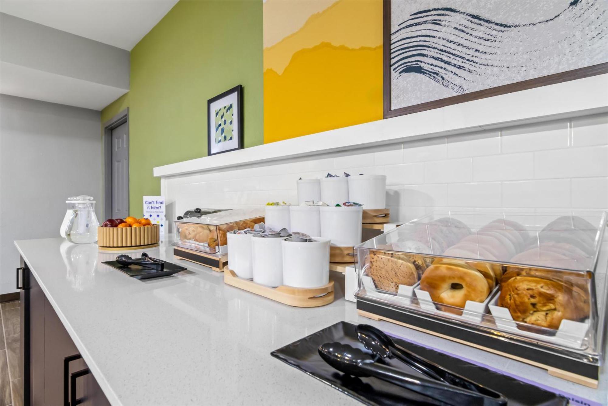 Inn & Suites Merrillville Buitenkant foto